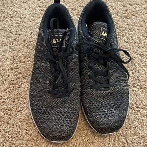 APL techloom pro MEN 9/WOMEN 10